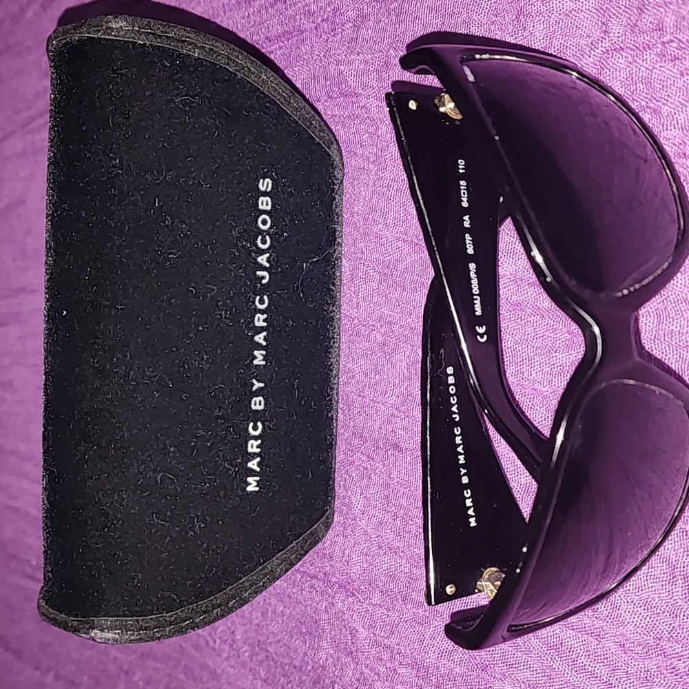 Marc Jacobs Black & Gold Sunglasses